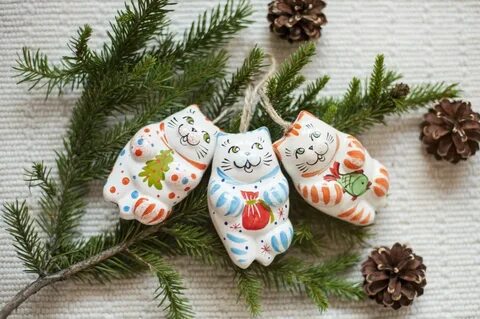 Елочные игрушки из глины