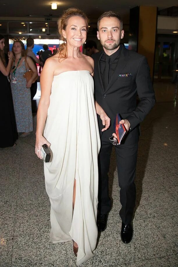 Шепелев и фриске. Шепелев и фриске. Шепелев и фриске. Шепелев муж фриске. Шепелев и фриске.