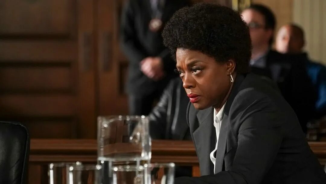 Persons in court. Persons in court. Mini-trial суд. Юрист в суде. Суд присяжных в англии.