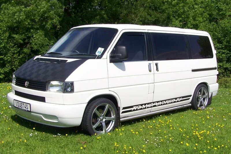 Фольксваген т6. Фольцваген транспортёр т4. If s 4 and t 4. Габариты фольксваген транспортер т4. Фольксваген мультивен т4.
