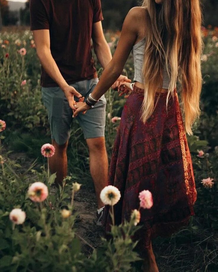 Любовь подростков поцелуи. Романтичные отношения. Лето любовь. Girl lover. About girl love.