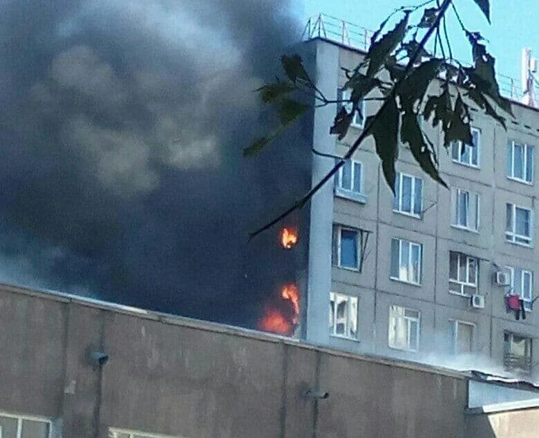 Пожар в Уфе Инорс. Пожар в Инорсе Уфа сейчас. Пожар на Инорс. Пожар Калининский район Уфа.