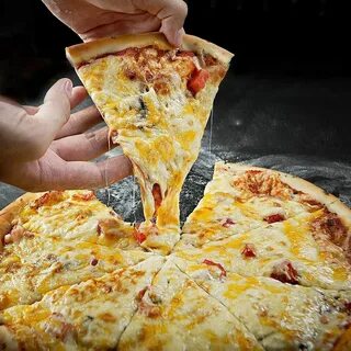 Pizza cheese up