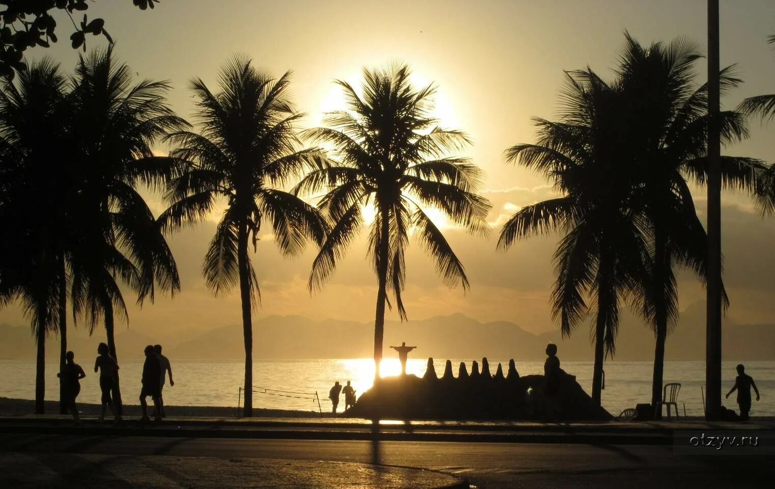 Восход в Бразилии. Рио де Жанейро утро улица. Восход солнца над пляжем в Бразилии. Копакабана утро. Baile do coqueiro 5 speed up