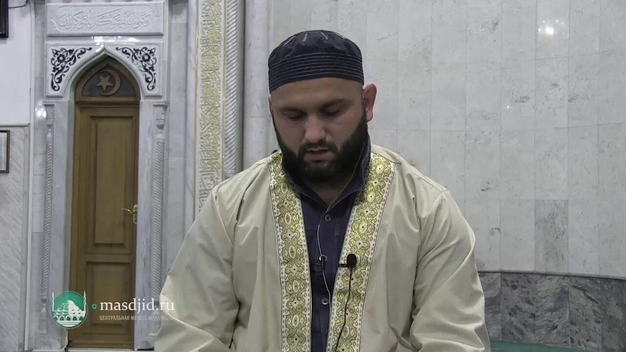 Азан в шамхале. Заместитель имама мечети махачкалы. имам рамазанов. имам алиев рамазан хабаровск. биография имама рамазана омск.