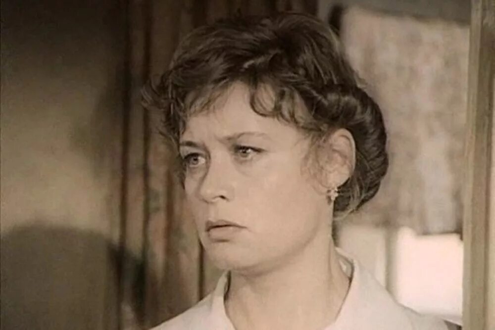 Вечный зов дочь лахновского. Наталья кустинская. Наталья селиверстова актриса. Вечный зов жена полипова актриса. Петр вельяминов вечный зов.