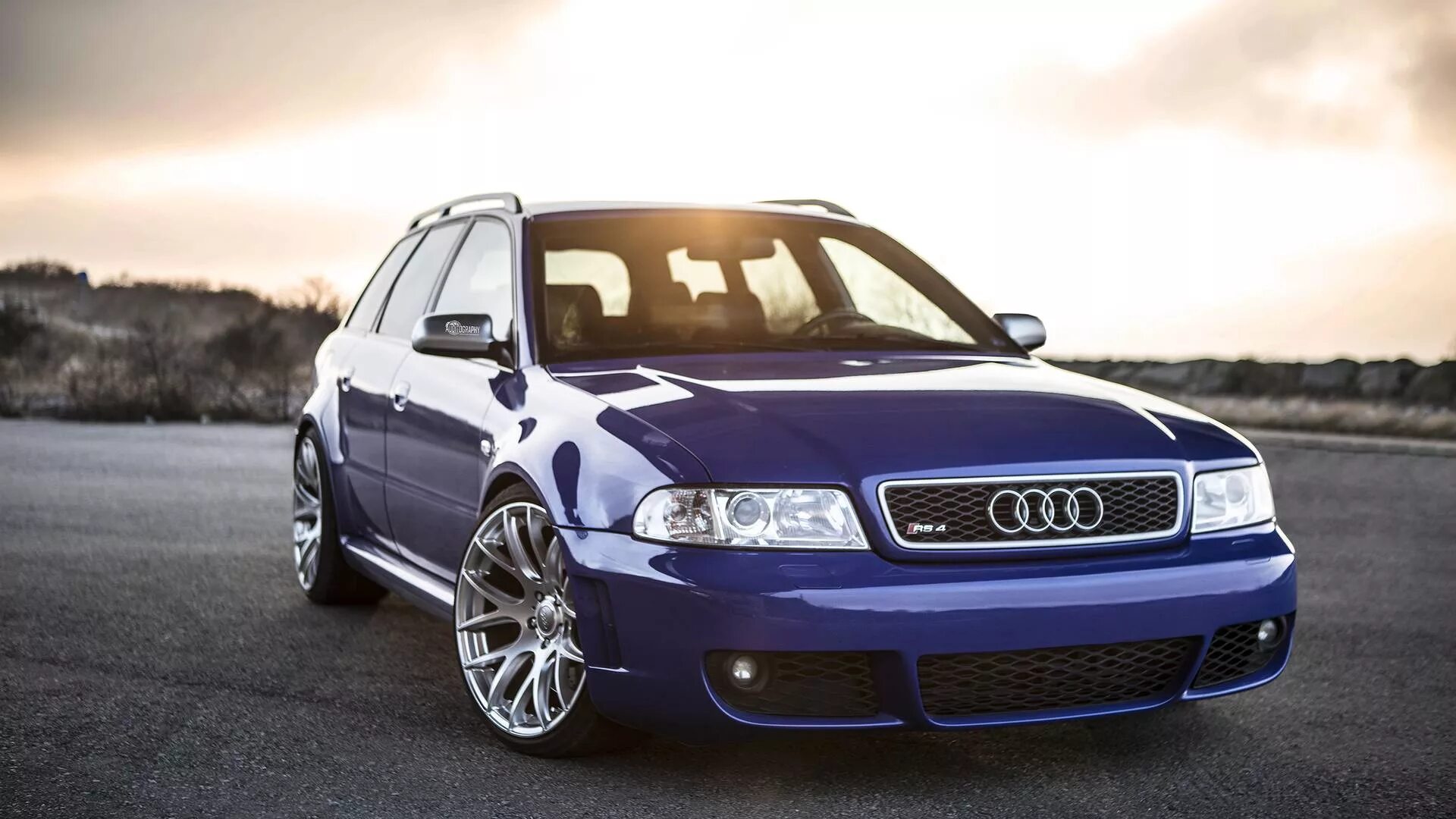 Рс c. Audi rs4 2001. Audi rs4 b5. Ауди rs4 avant b5. Ауди рс4 Авант 2001.