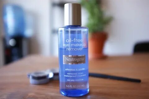 Makeup remover
