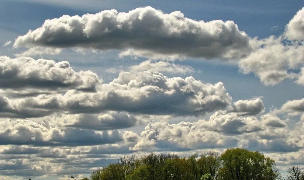 Кумулус хумулюс облака. Кучевые облака (cumulus. Небо облачно с прояснениями. Облачно без осадков. Облачно без осадков.