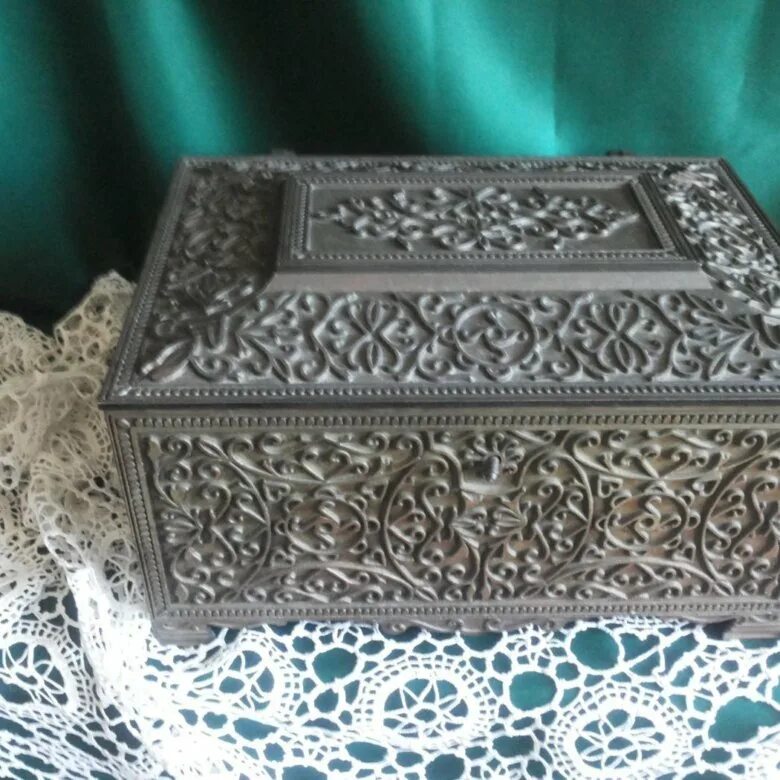 Ларец ирбит. Шкатулка металлическая. ларец. советские шкатулки. шкатулка металлическая ссср.