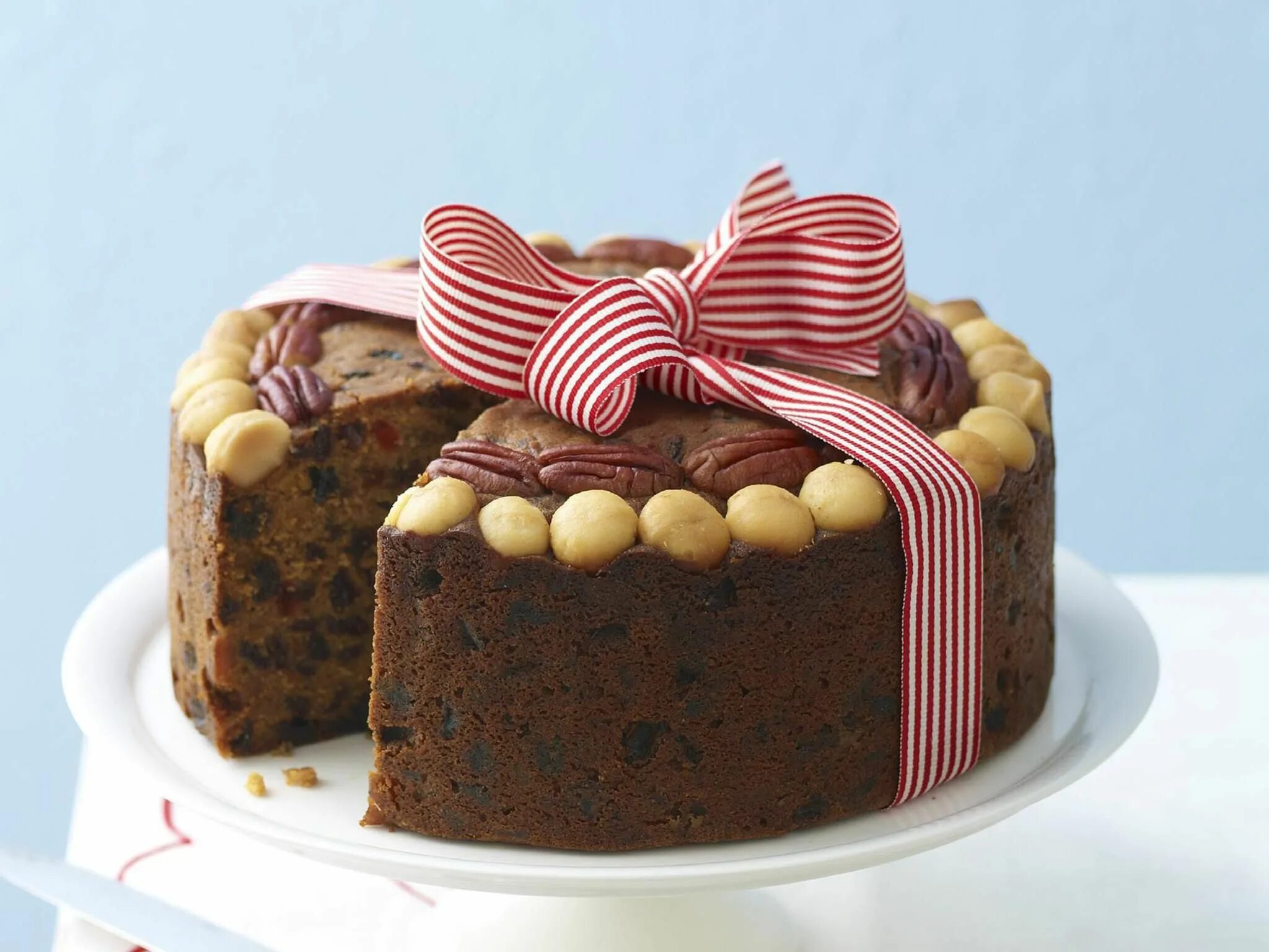 Cake fed. Boiled fruitcake. cake plus.