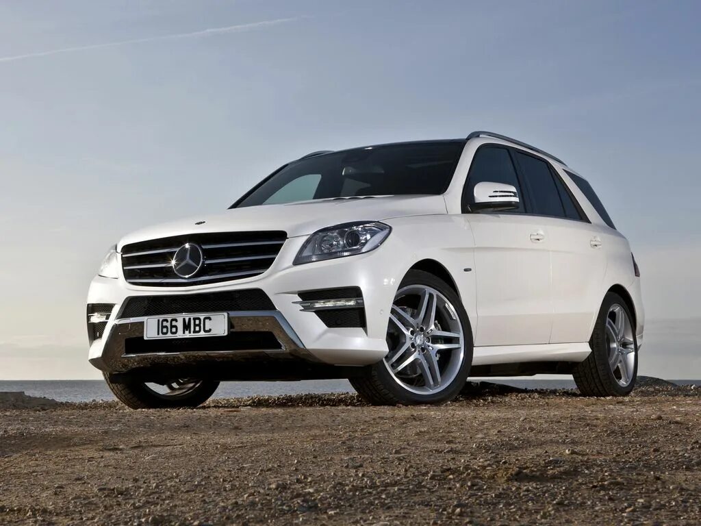 Mercedes Benz ml w166. Mercedes ml350 w166. Mercedes Benz ml 166. Мерседес-Бенц ml 350.