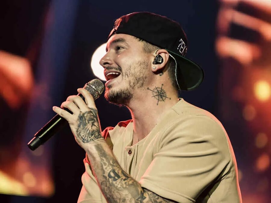 J balvin 2022. Balvin. J balvin instagram. J balvin фото. Джей балвин эстетика.