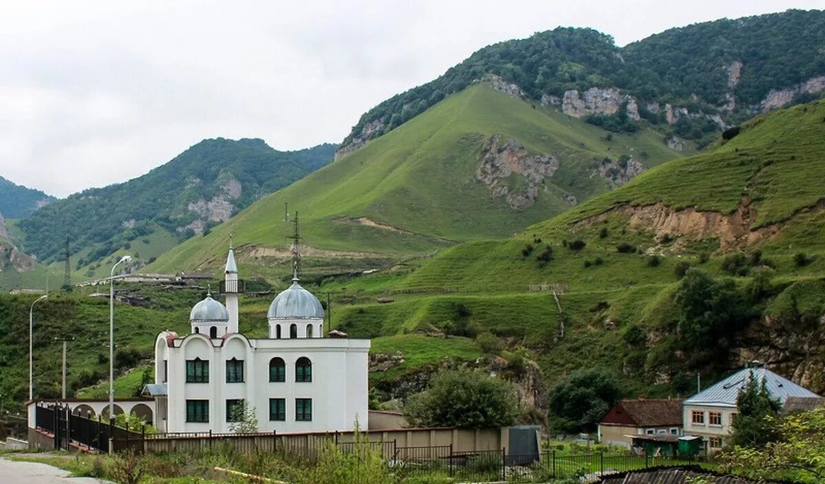 Прогноз погоды заюково. Бедык Кабардино Балкария. Село Заюково Кабардино-Балкария. Село Бедык КБР. Мечеть Заюково.