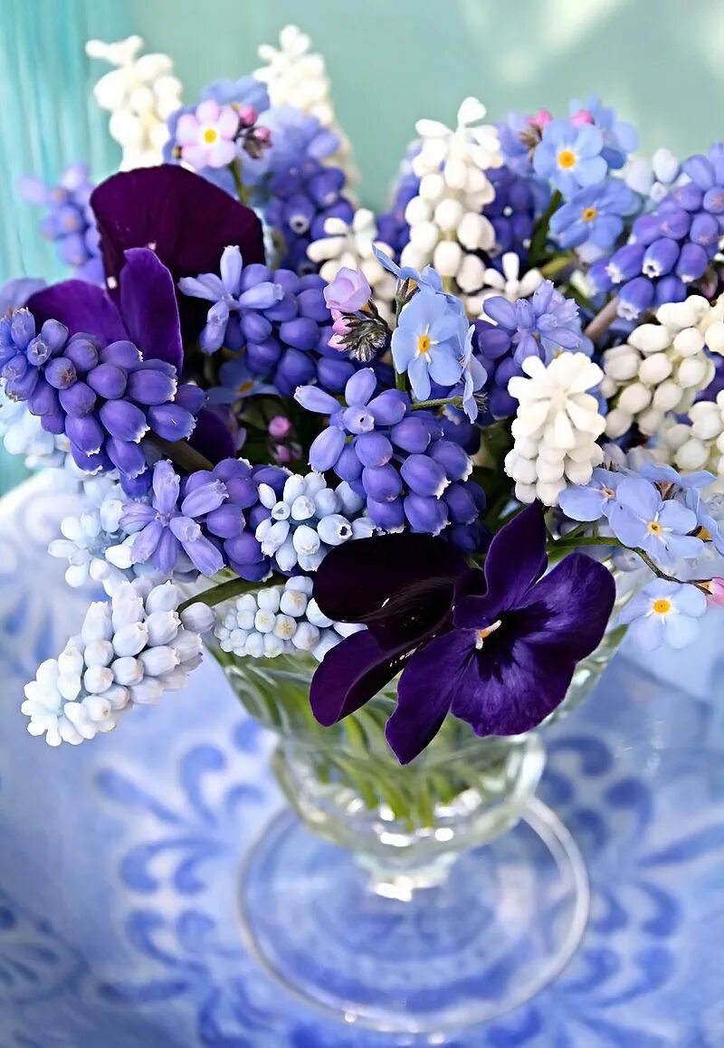 Доброе утро красивые весенние цветы открытки. Весенний букет. Букет весенних цветов. Шикарный букет весенних цветов. Самые красивые весенние букеты.