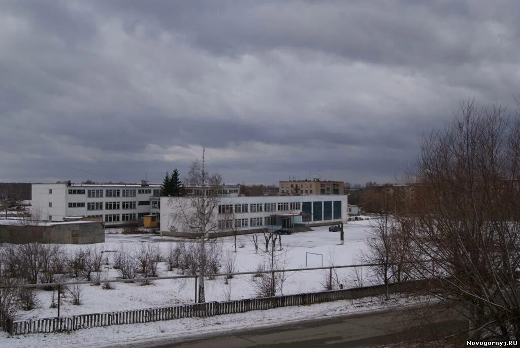 Школа улица лесная. Поселок Новогорный. П Новогорный Челябинская область. Город Озерск поселок Новогорный. Новогорный Челябинск ТЭЦ.