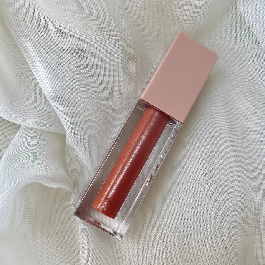 Блеск для губ lifter. Блеск Maybelline Lifter Gloss 009 Topaz. Блеск для губ мейбелин лифтер Глосс 009. Maybelline Lifter Gloss Topaz. Блеск мейбелин лифтер Глосс 003.