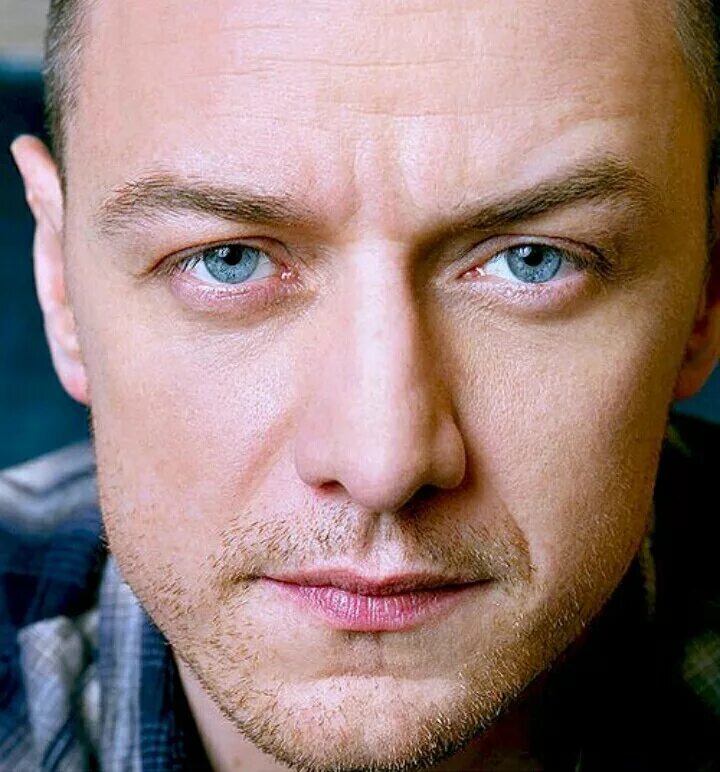 Андрей зибров актер. Стекло актеры. Зибров, андрей юрьевич. Андрей зибров фото. Актер со стеклянным.