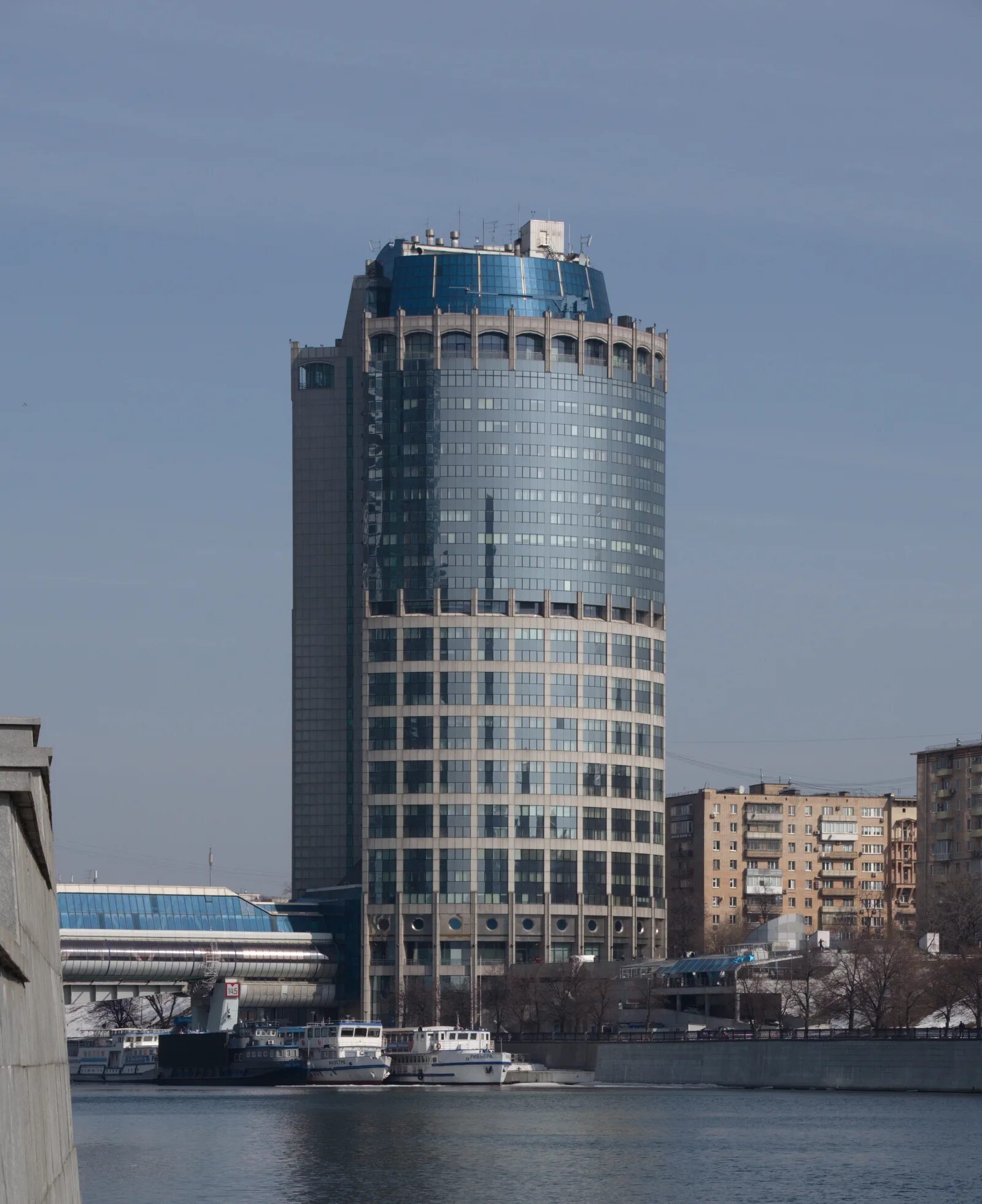 Азбука типография. Компания 2000 москва. Компания 2000 москва. Концерн 2000 г. Тараса шевченко 23а башня 2000.