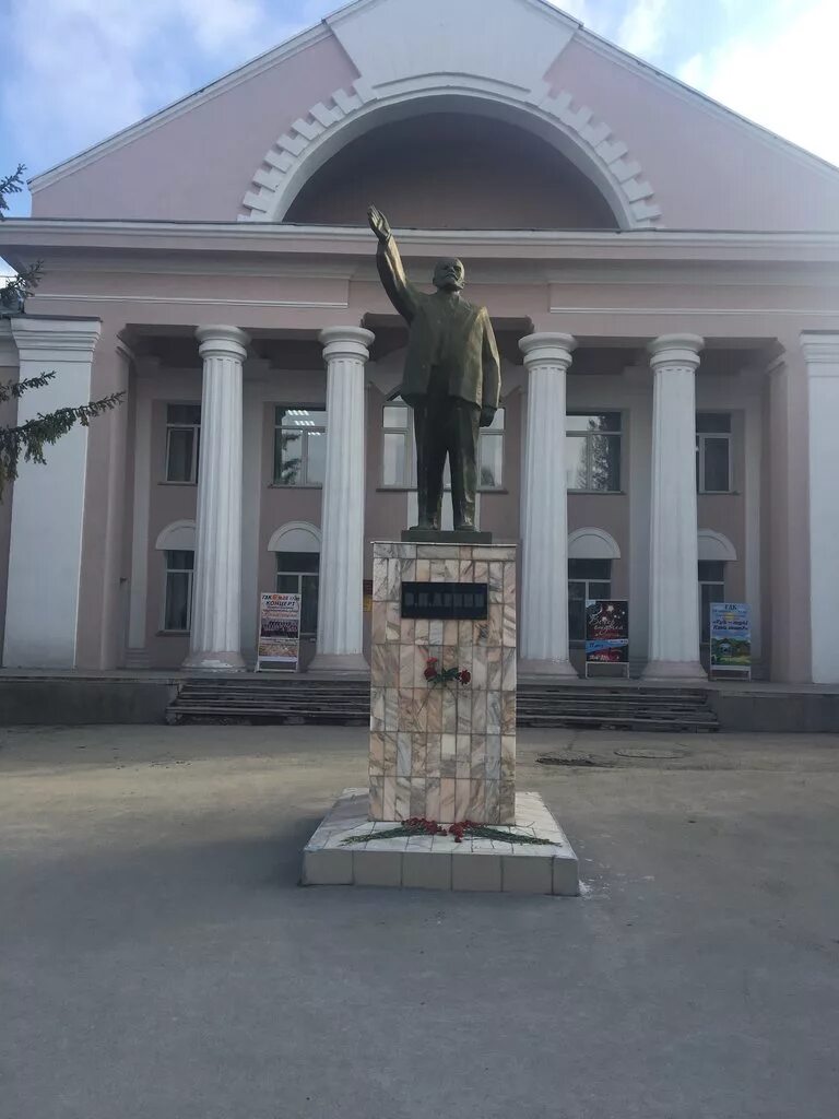 Бердск, ул. Ленина, 90. Памятник ленину в бердске. Ленина 31 бердск. Ленина 89/8 бердск.