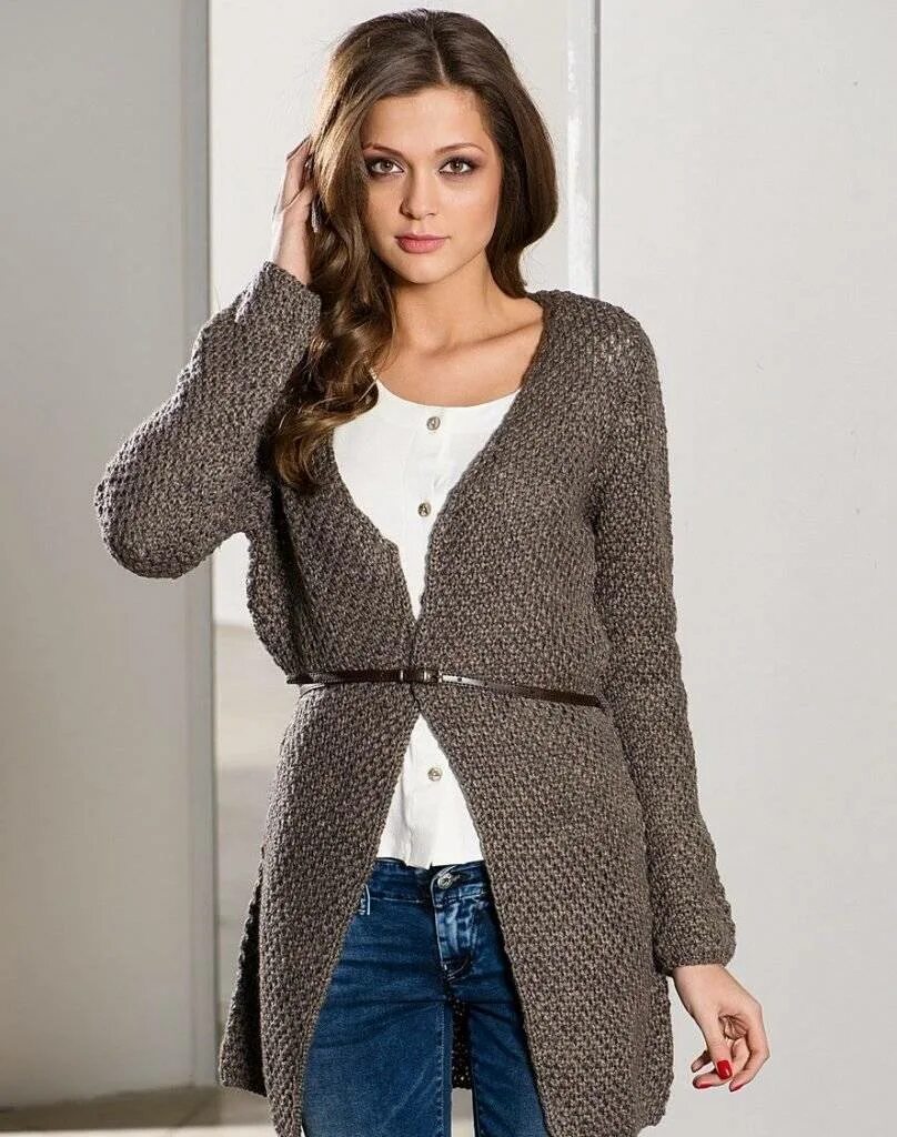 Модели кардиганов женские. Кардиган qinuo fashion. Модели кардиганов женские. Фасоны кардиганов. Девушка в кардигане.