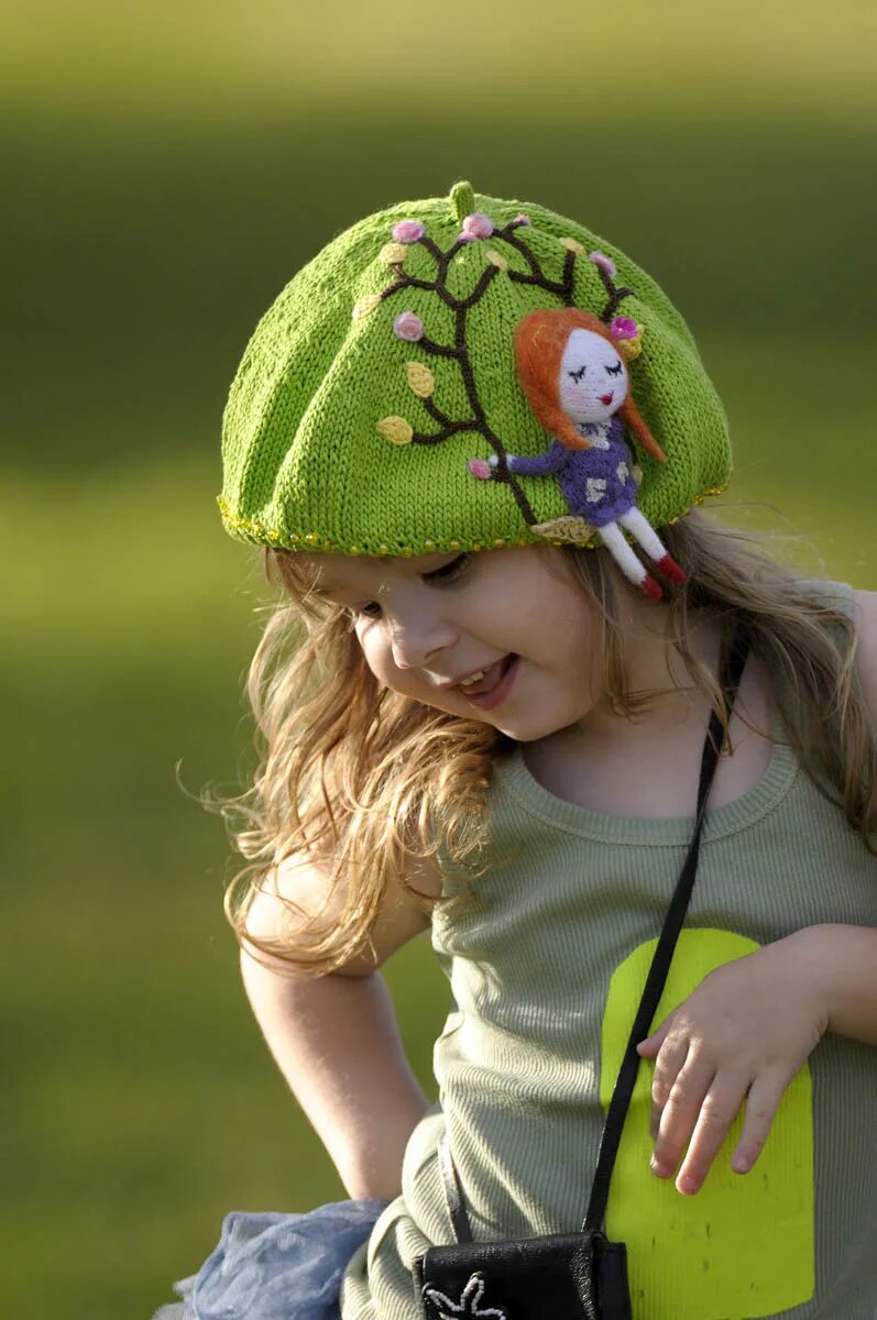 Детские шапочки. Интересные детские шапки. Необычные шапки. Шапочка для девочки на весну.
