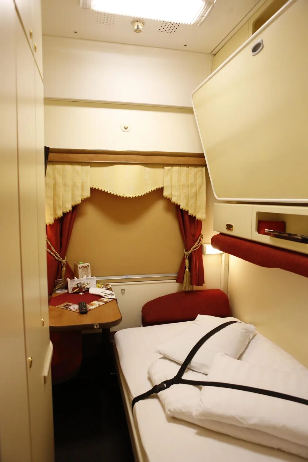 вагон люкс,1м фпк. поезд 102 москва адлер. 102м премиум люкс. вагон 102. 102м премиум св.