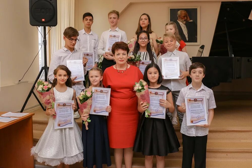 Музыкальная школа им прокофьева москва. С. Музыкальная школа прокофьева преподаватели. Школа 72 ростов-на-дону. Музыкальная школа ростов на дону.