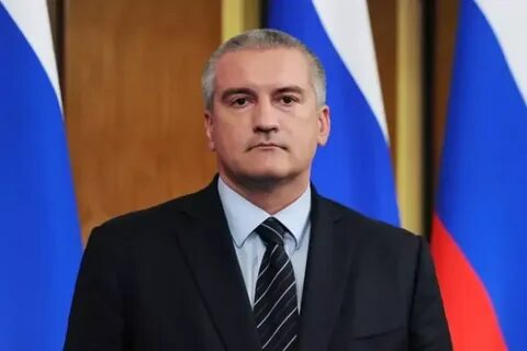 Аксенов глава крыма биография