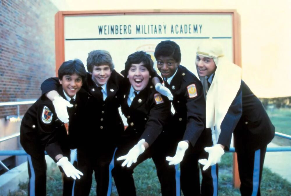 Full-time graphic. Уп академия. Make up academy москва. Up academy. Up academy.