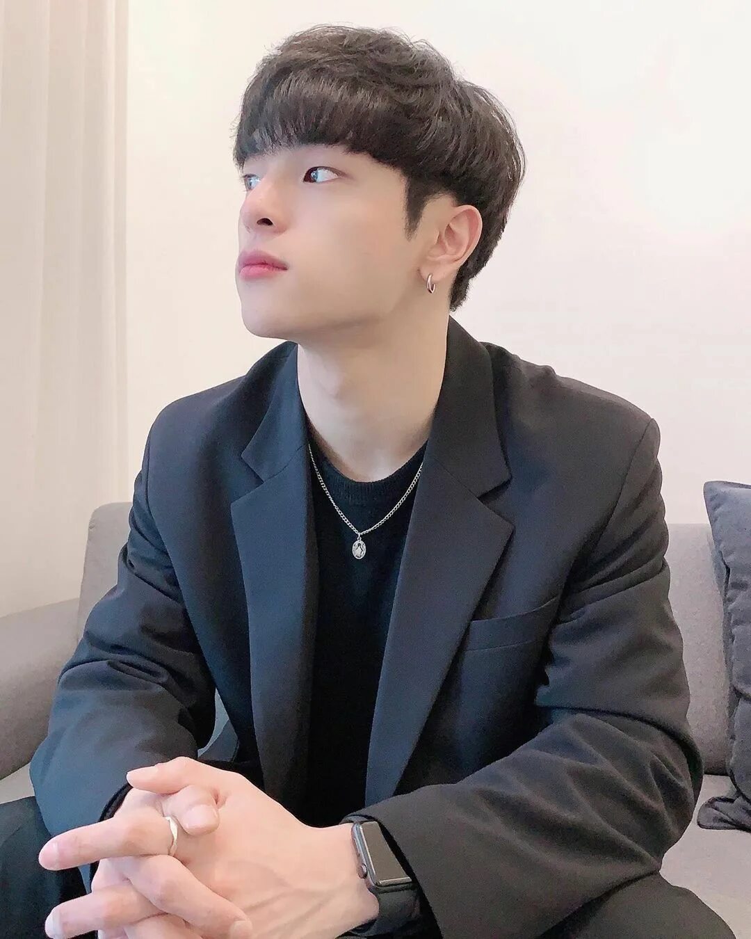 Kim woojin. Stray kids вуджин. Woojin 2022. Уджин 2024. Уджин.