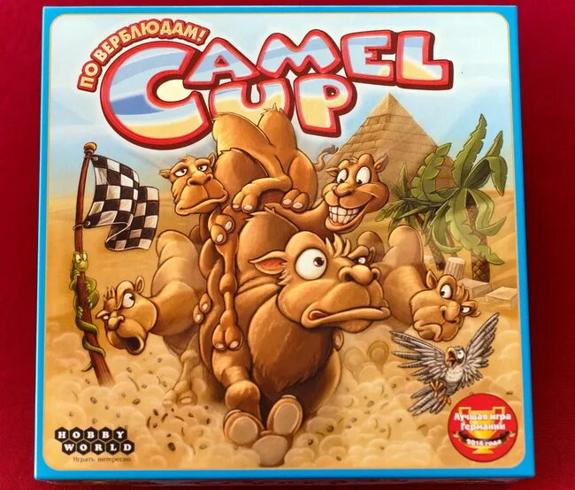 Camel up. Camel игра. По верблюдам настольная игра. Настольная игра верблюд. Гонки на верблюдах игра настольная.