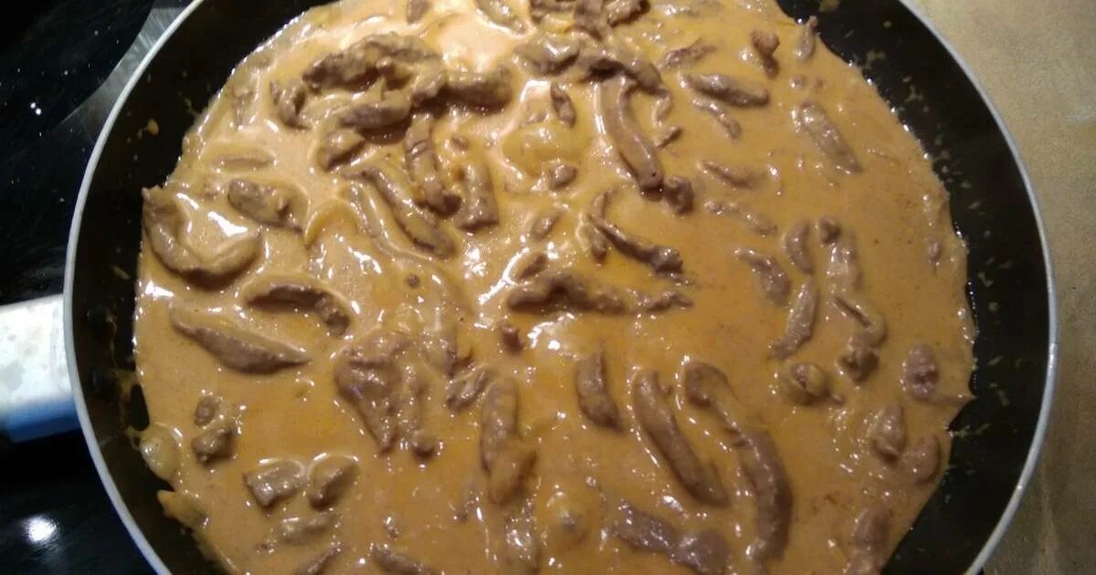 бефстроганов сметана рецепт. бефстроганов из говядины классический со сметаной. бефстроганов со сметаной. бефстроганов сметана рецепт. бефстроганов со сметаной.