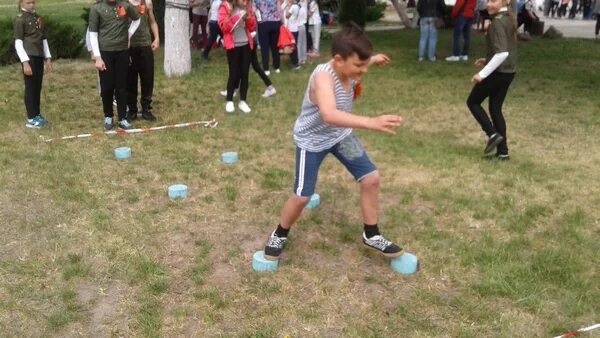 военно патриотическая подготовка. спортивно патриотическая эстафета тгу. эстафеты к дню россии в детском саду. зимние эстафеты вместе. патриотическая эстафета.