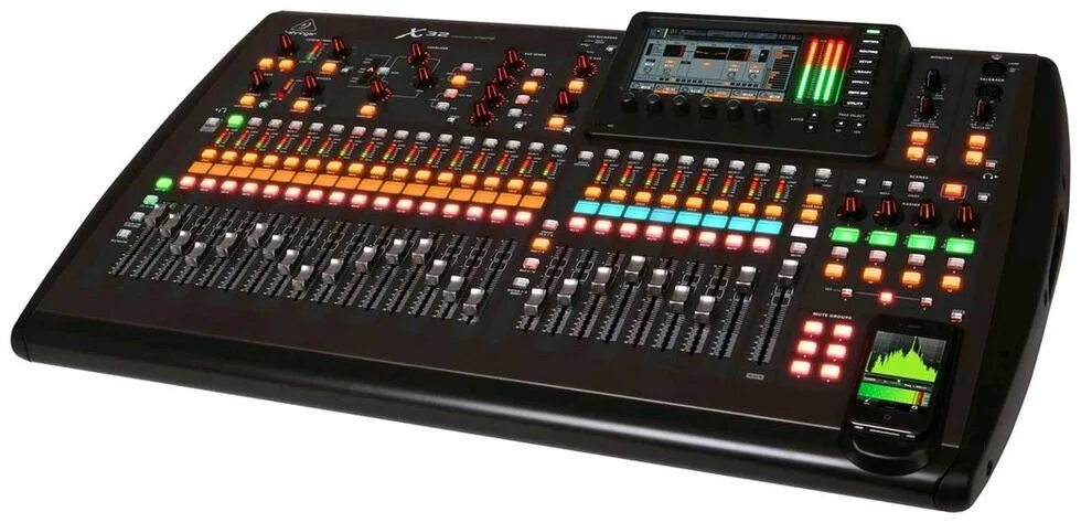 Через звук пульт. Микшерный пульт Behringer x32. Цифровой микшер Behringer x32. Пульт Behringer x32. Цифровой пульт Беренджер х32.