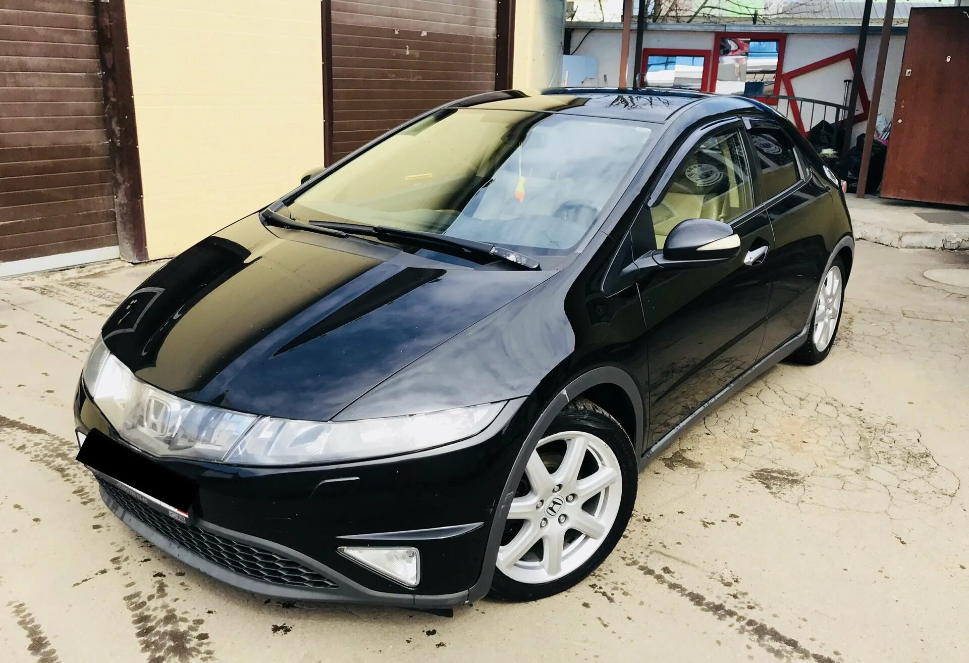 Civic 5d стекло. Honda civic 5d 2008. honda civic 8 5d. хонда цивик 5д 2008. honda civic 5d 2007.