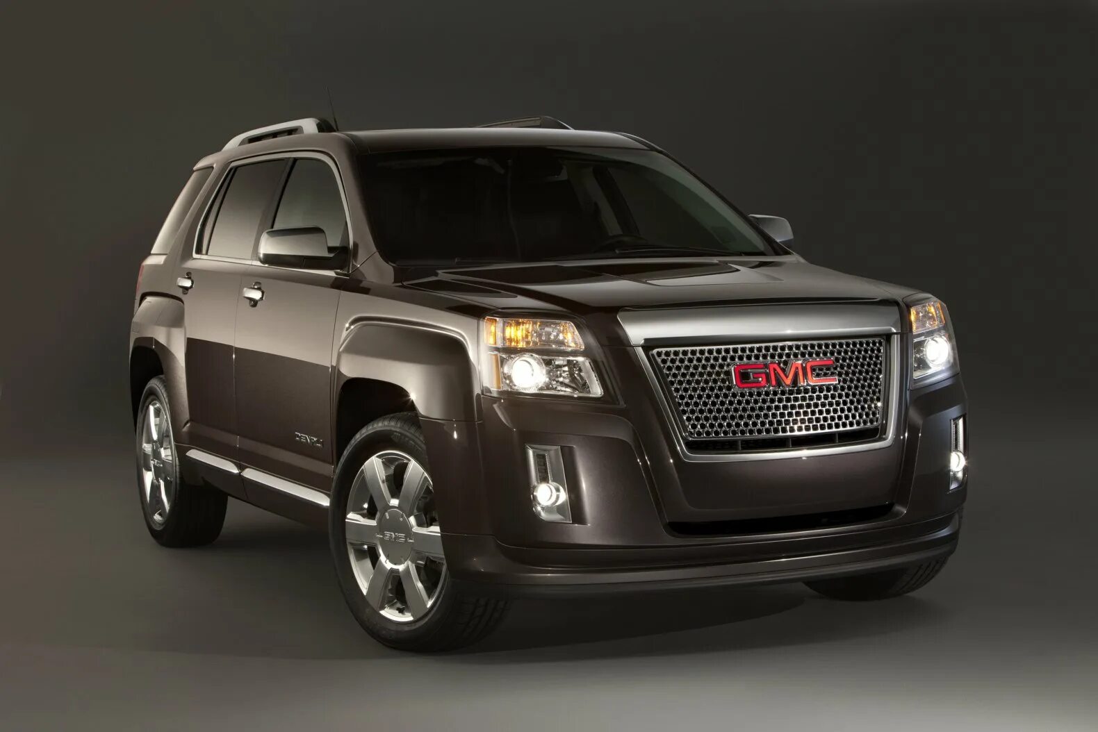 Автомобиль gmc. GMC Terrain 2013. GMC Terrain Denali. GMC Terrain Denali 2014. GMC Terrain 2015.