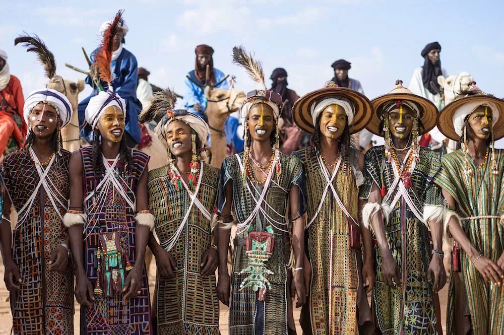 Tribe people. Племя Бороро Водаабе. Водабе племена Африки. Племя Водаабе Африка. Нигерия племя Водаабе танцы.