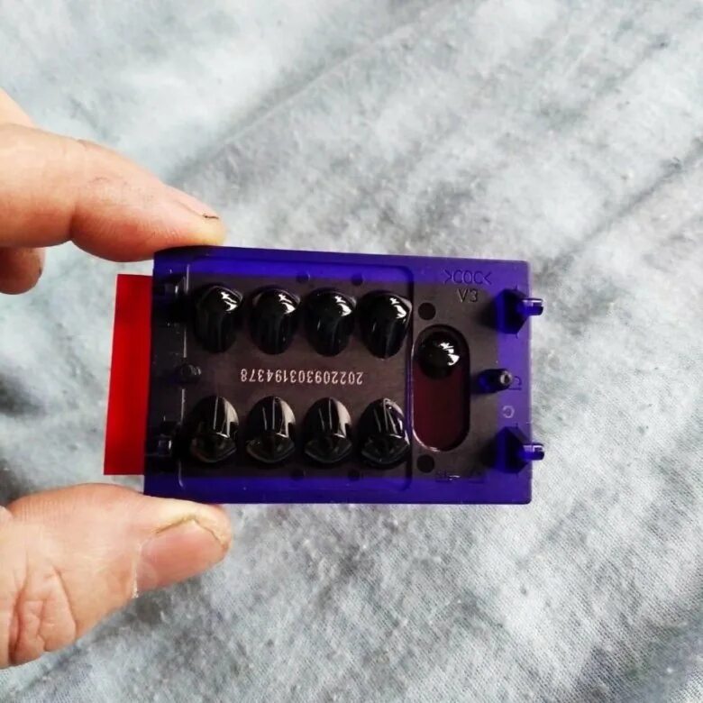 Линза датчика дождя 57273. Линза датчика дождя k215. Линза датчика света и дождя бмв е46. Линза датчика дождя и света w212. Линза датчика дождя k215.