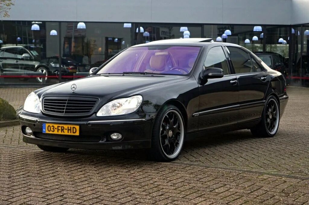 Mercedes Benz s600 w220. Mercedes-Benz w220 Брабус. Мерседес 220 Брабус. Mercedes Benz w220 Brabus. Купить мерседес s600