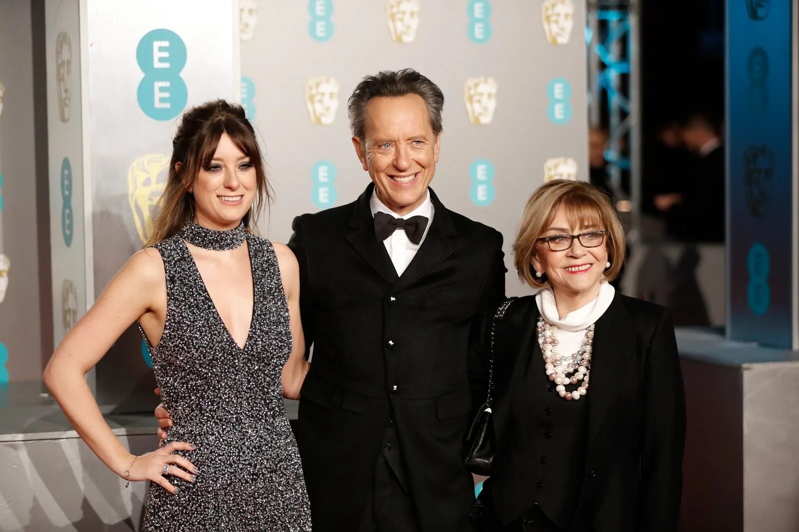 Are he with his wife. Richard e. Grant wife. Richard e. Grant and Joan Washington.