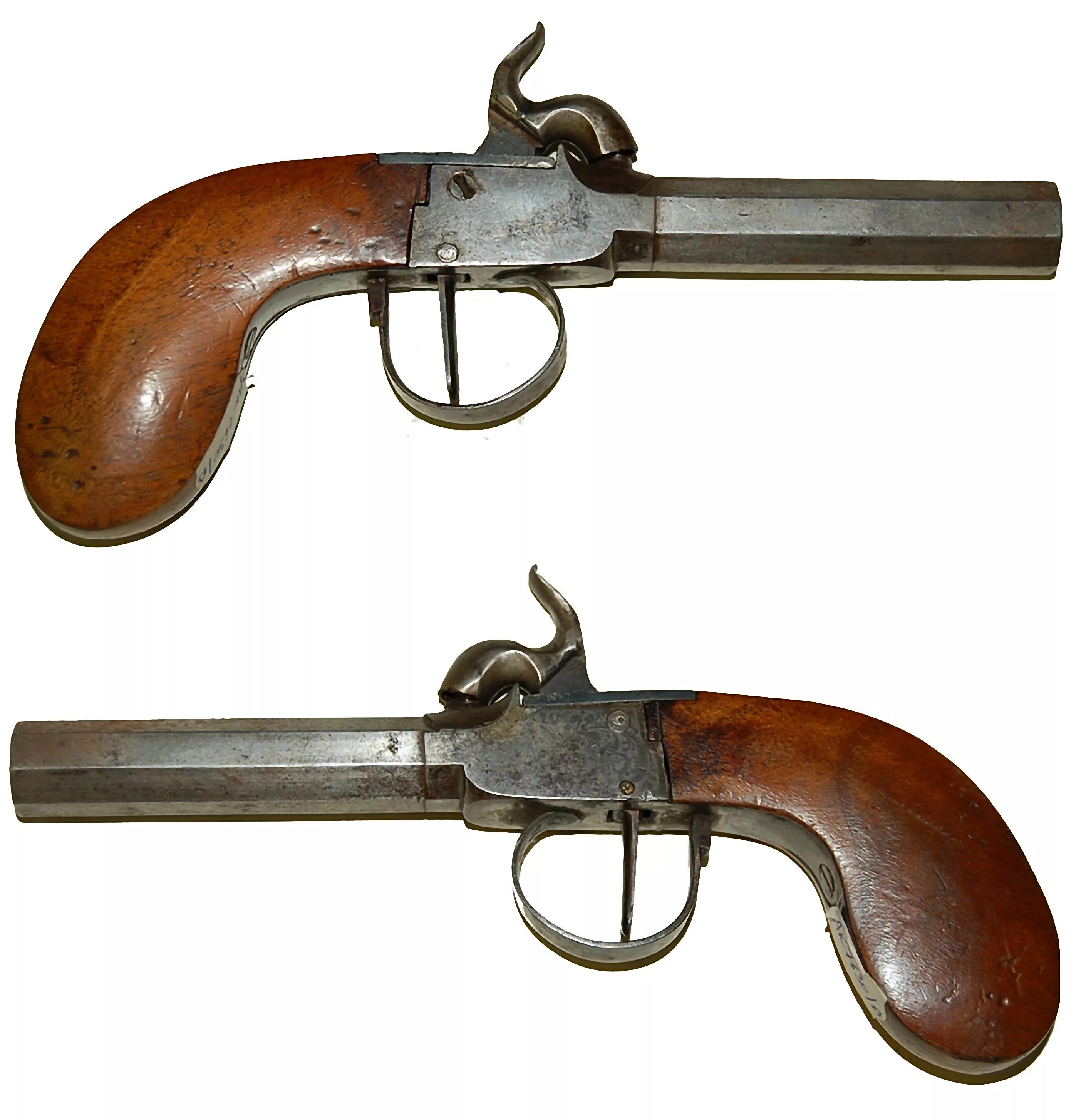 Старинное оружие 6. Дуэльные пистолеты 19 века. Дуэльные пистолеты 18 века. Пистолеты для дуэли 19 век.