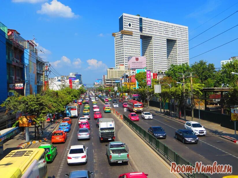 Жилые улицы Бангкока. Недвижимость в Бангкоке. Дешевое жилье в Бангкоке. Арендовать жилье в Бангкоке. Жилье в бангкоке