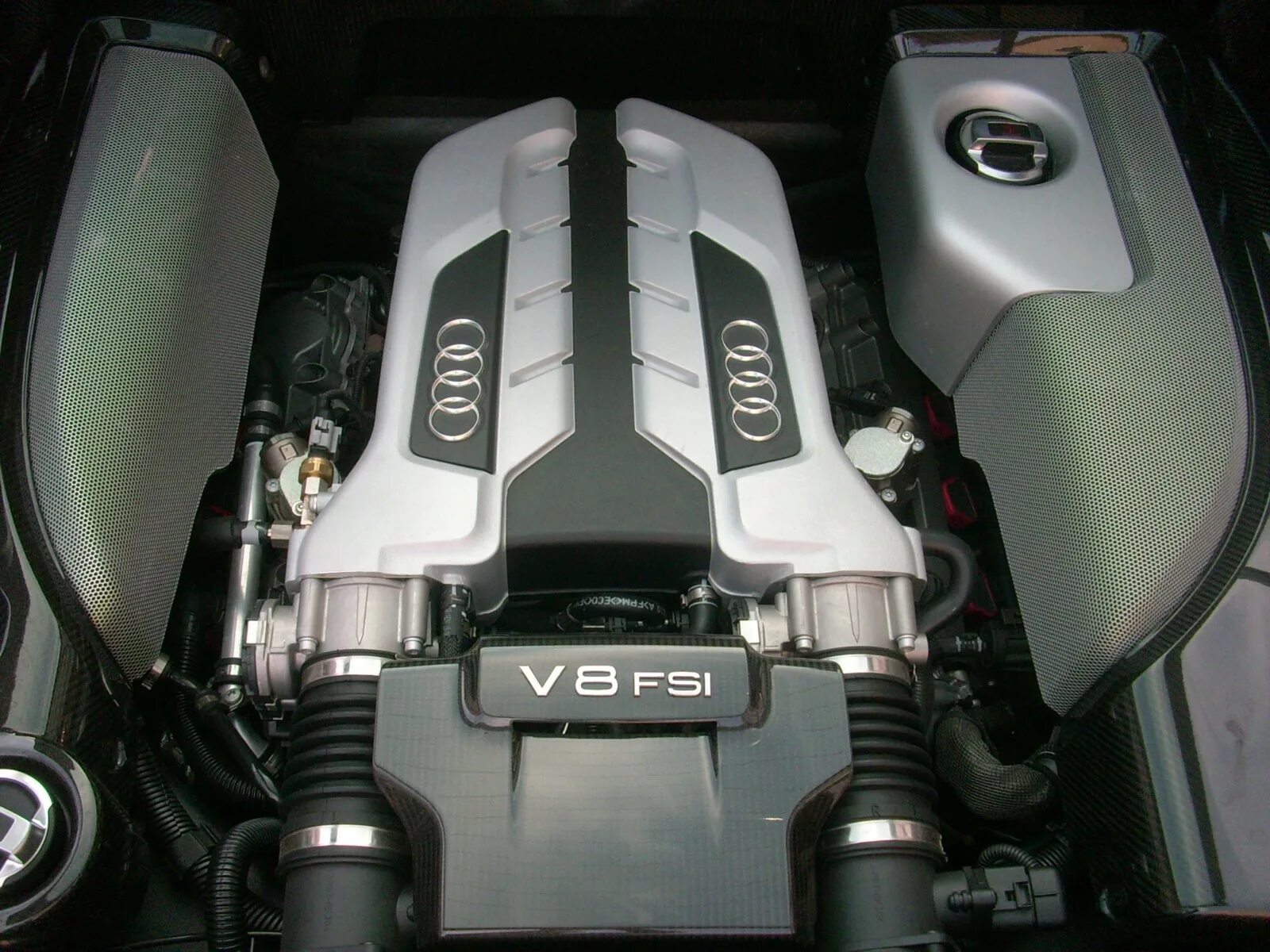 V8 4.4