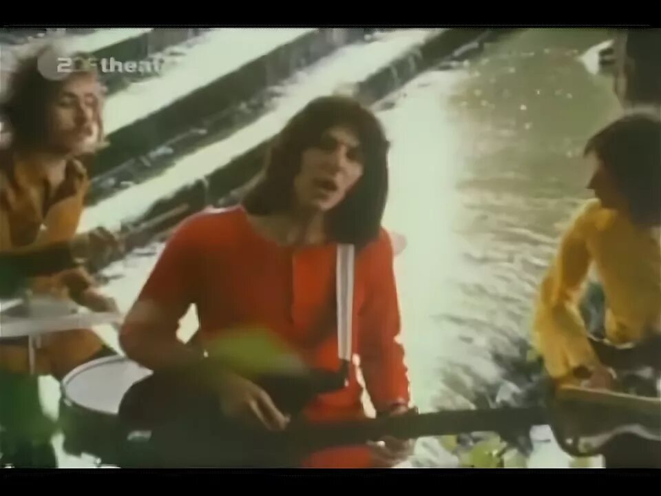 Желтая река группа. Christie 1970. christie yellow river 1970. кристи ж река. жёлтая река песня.