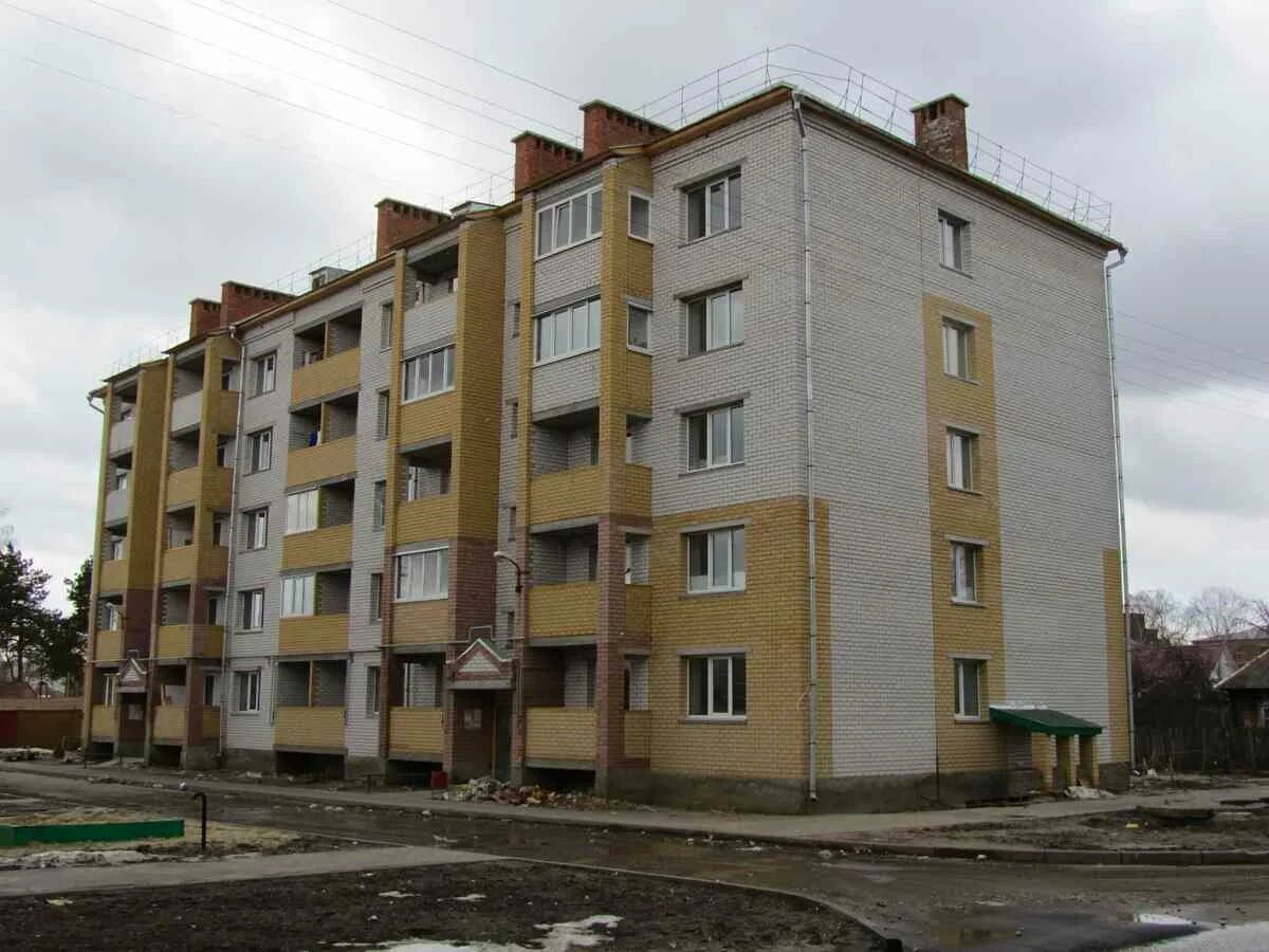 Парикмахерская шумерля. Каленев александр николаевич шумерля. Зубная поликлиника шумерля ул. Мира, 12. Химзавод шумерля.