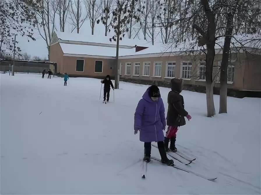 Погода каменка самойловский район саратовской области. Село Криуша Саратовская область Самойловский район. Турковский район школа Каменка. Каменка Самойловский район Саратовская область. Школа в селе Песчанка Самойловский район.