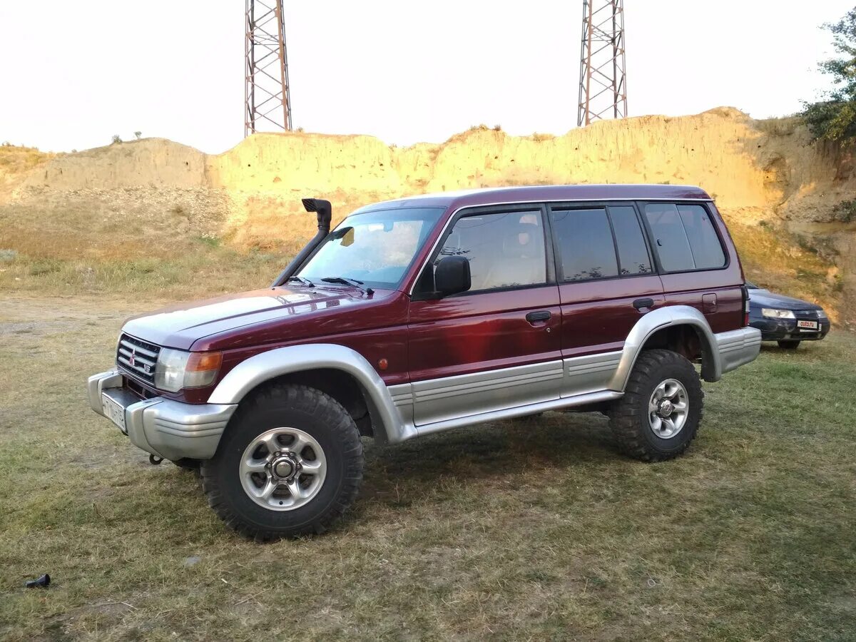 Mitsubishi pajero 1992 года. митсубиси паджеро 1992 года. митсубиси паджеро 1992 года 2. 5 дизель. митсубиси паджеро 2 1992.