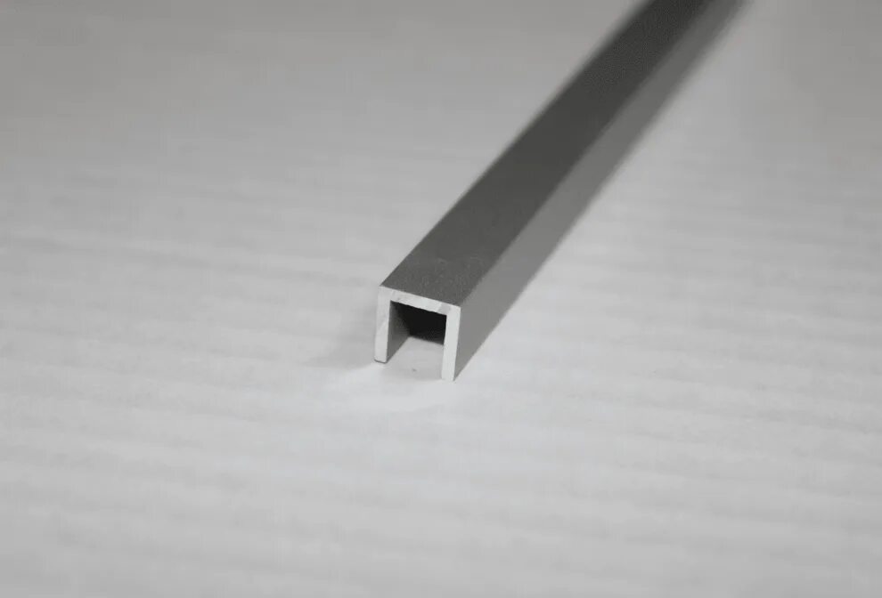 П-образный профиль для стекла 6 мм. П образный анодированный профиль. 2000. Алюминиевый профиль п образный 16мм. Алюминиевый профиль п-10х10.