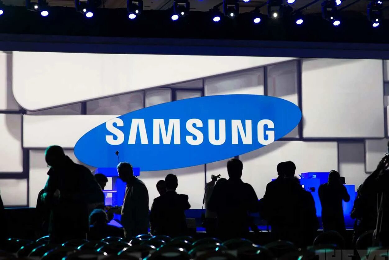 Samsung technology. Самсунг компания. самсунг бренд. samsung в мире. компания фирма самсунг.